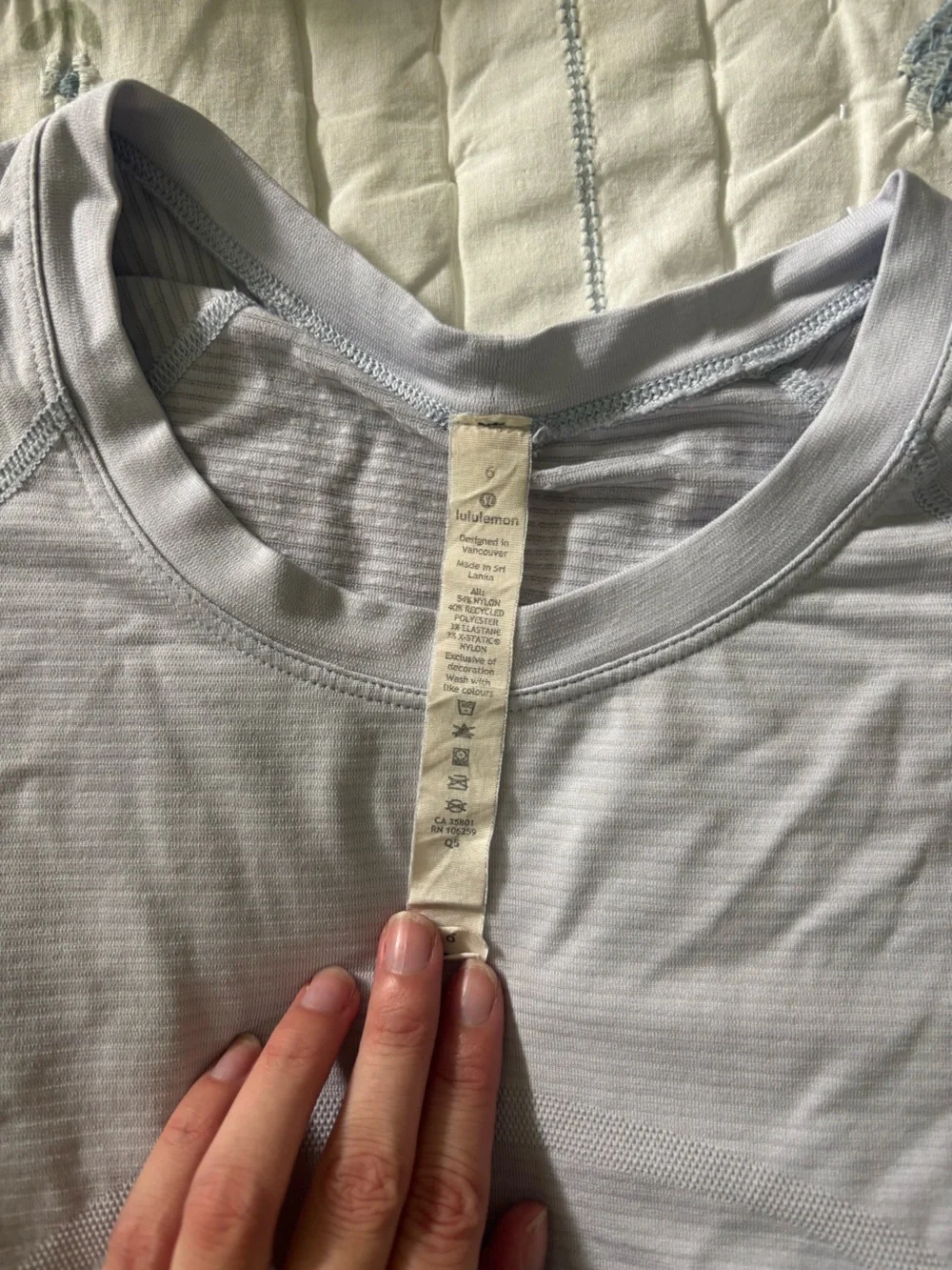 lululemon athletica light blue swiftly tech size 6